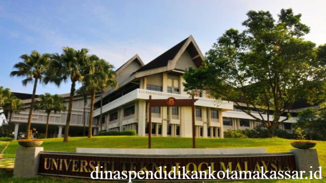 Universiti Teknologi Malaysia: Pusat Kecemerlangan Akademik